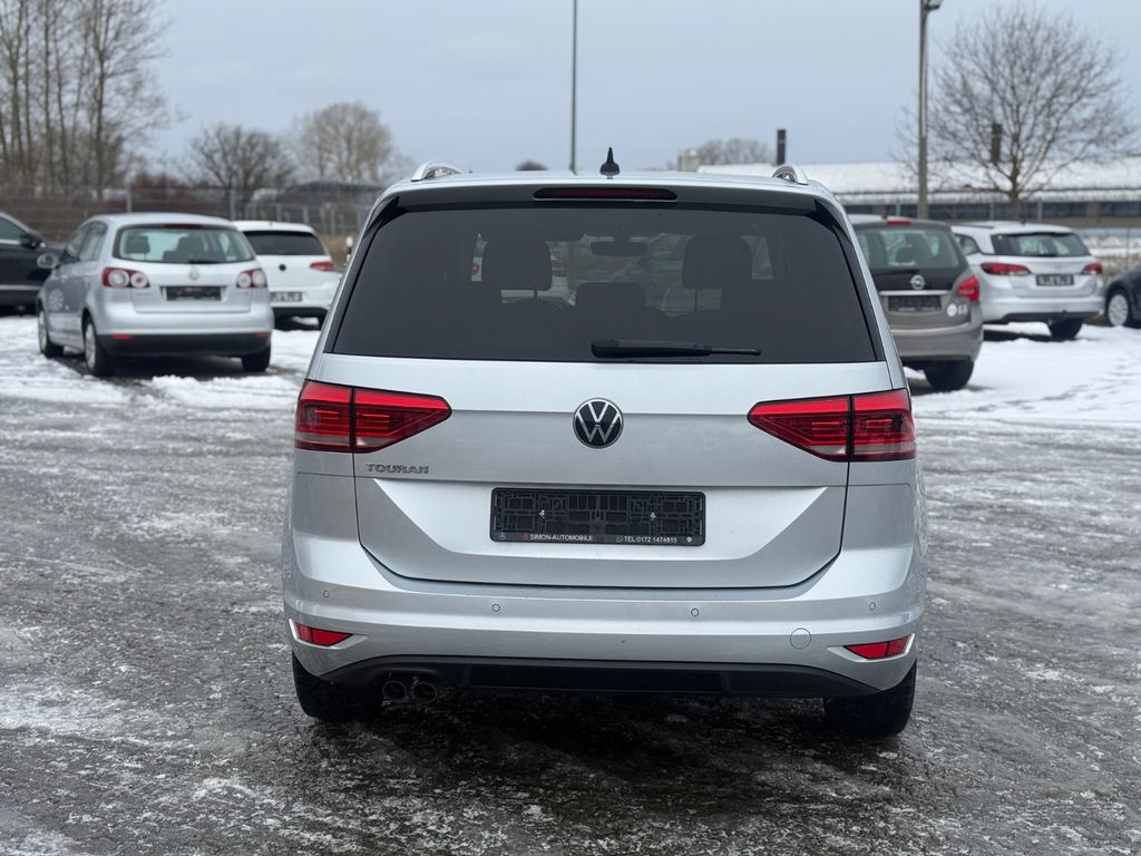 Volkswagen Touran 2021