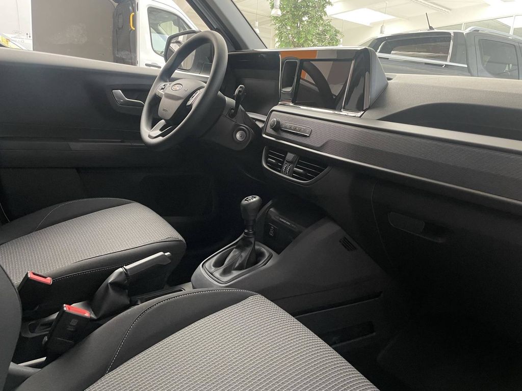 Ford Transit Courier 2026