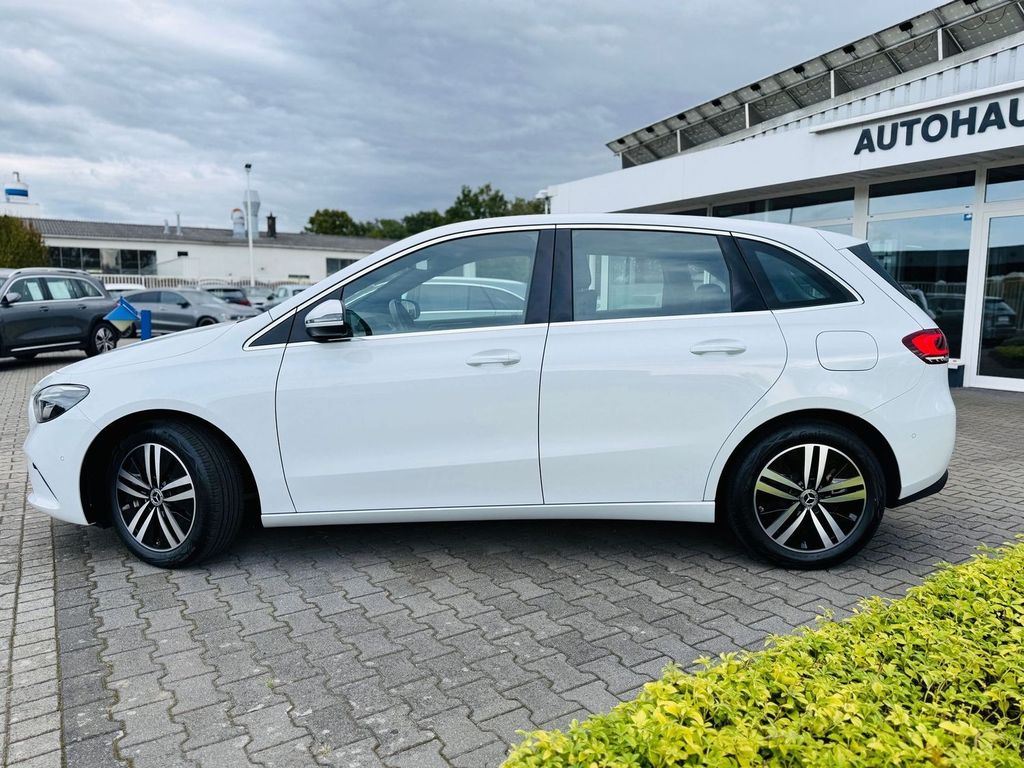 Mercedes-Benz B 250 2022