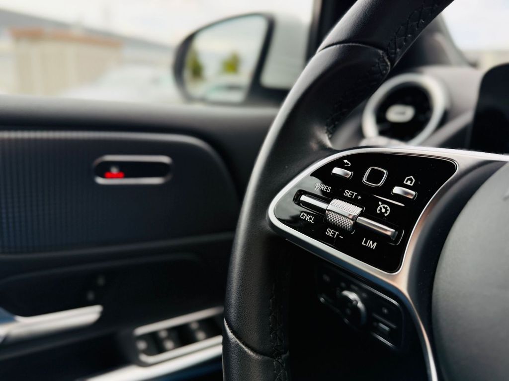 Mercedes-Benz B 250 2022