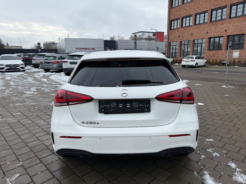 Mercedes-Benz A 250 2021