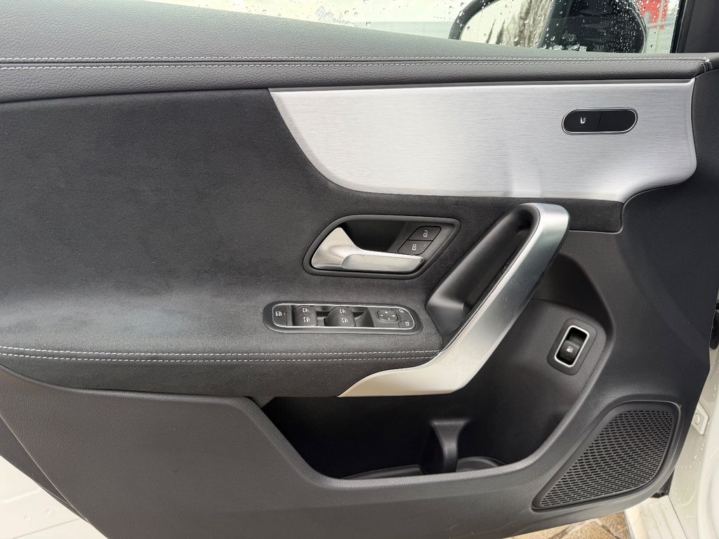 Mercedes-Benz A 250 2021