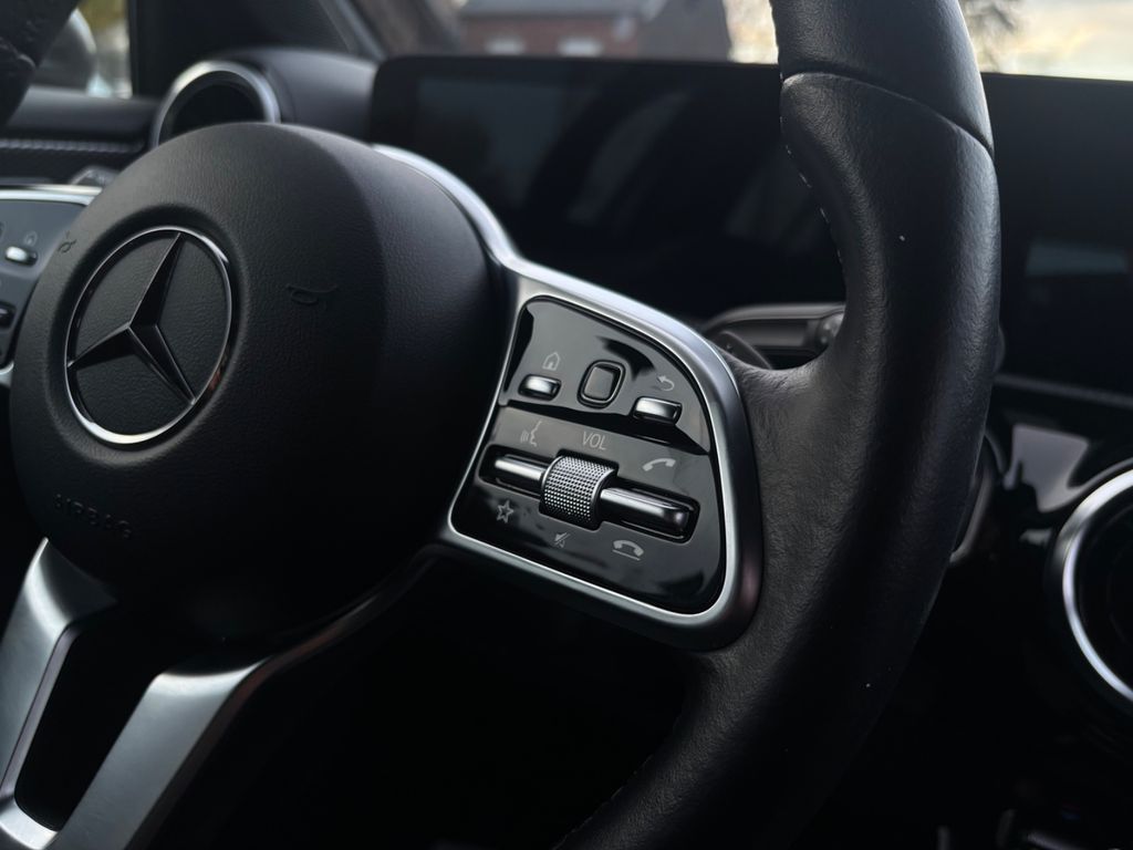 Mercedes-Benz A 250 2021