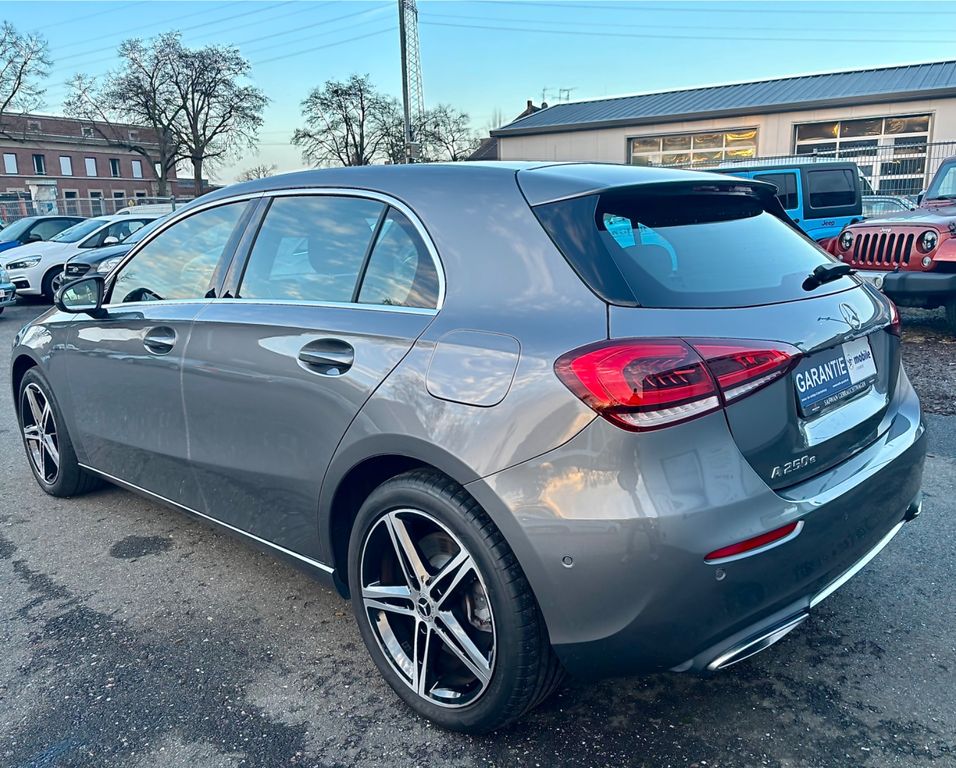 Mercedes-Benz A 250 2021