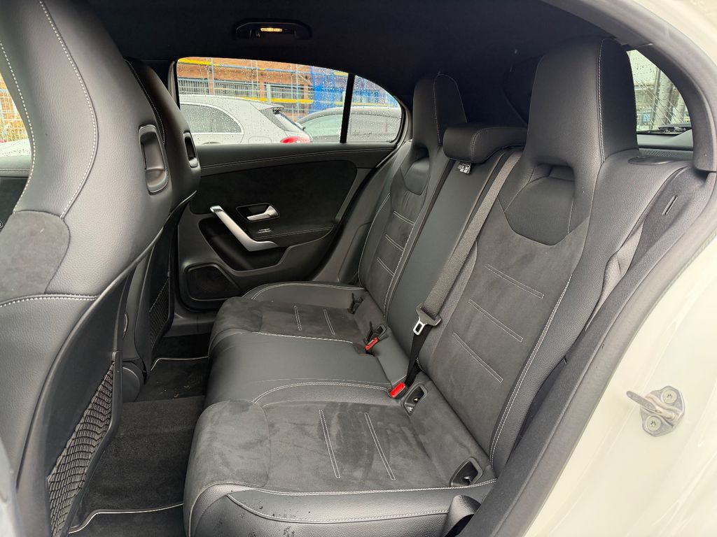 Mercedes-Benz A 250 2021