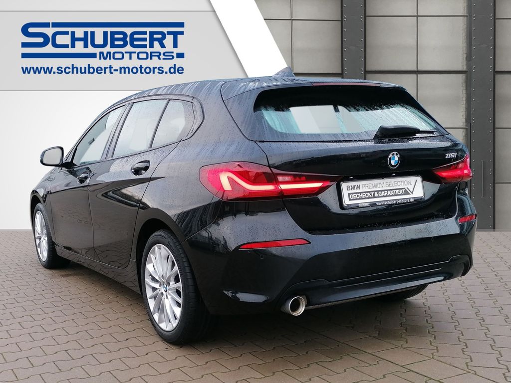 BMW 118 2021