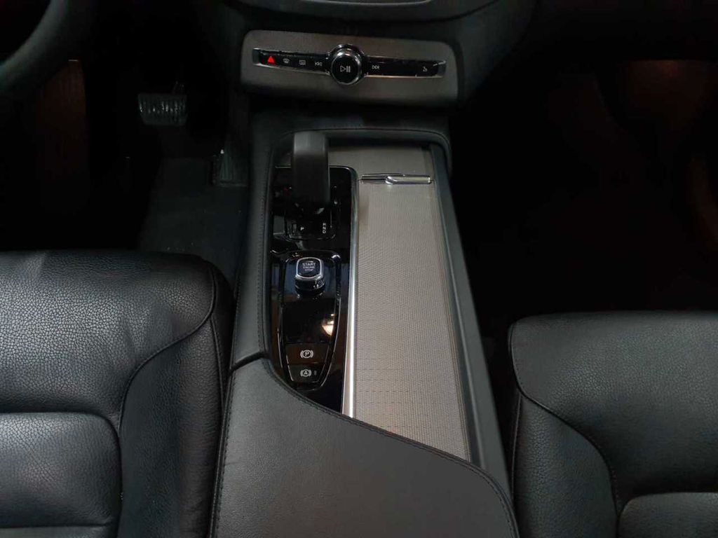 Volvo XC90 2022