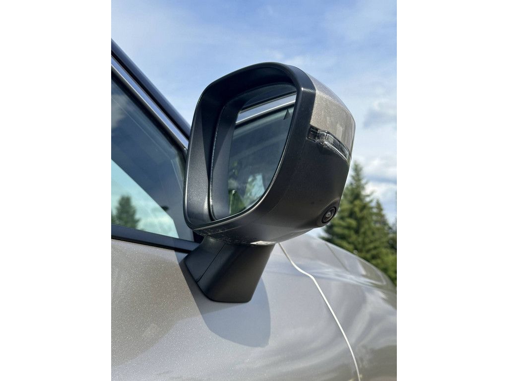 Nissan X-Trail 2025