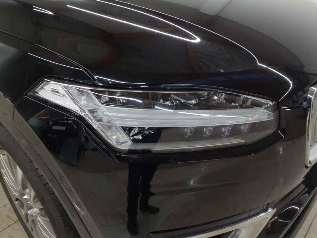 Volvo XC90 2022