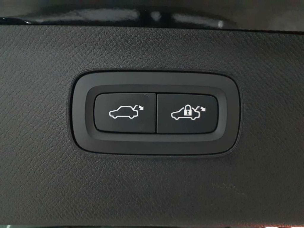 Volvo XC90 2022