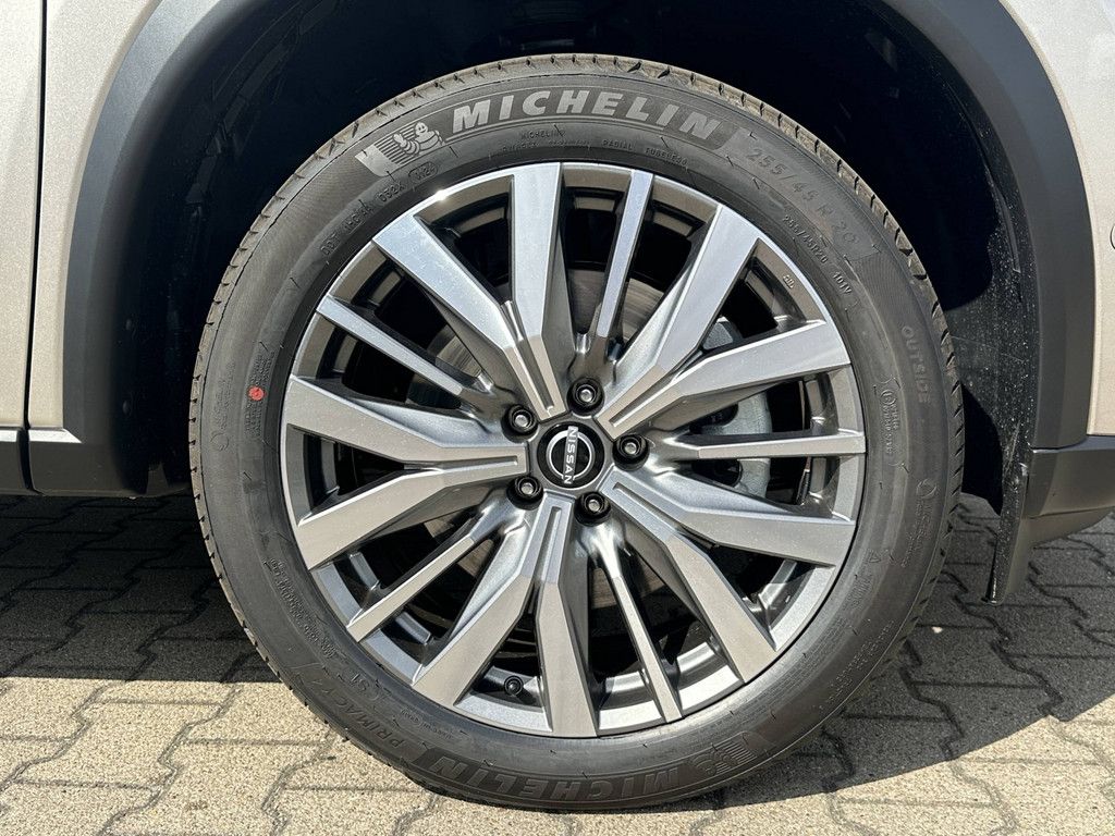 Nissan X-Trail 2025