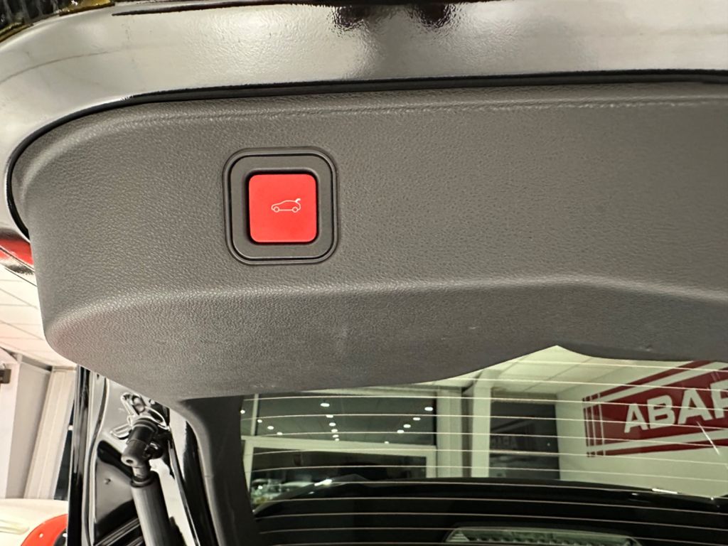 Alfa Romeo Junior 2025