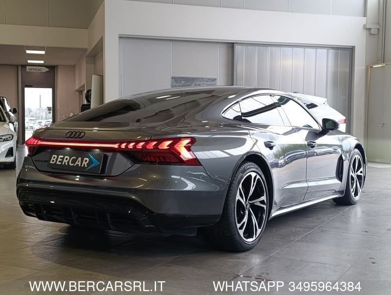 Audi e-tron 2023
