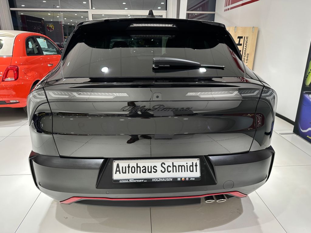 Alfa Romeo Junior 2025