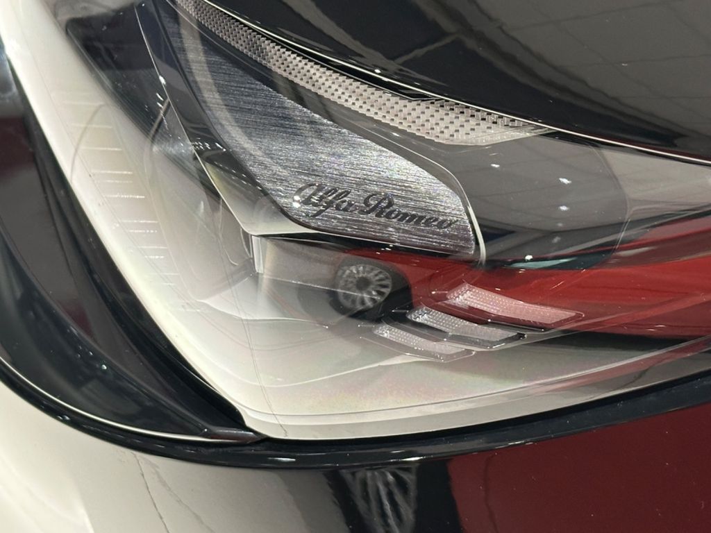 Alfa Romeo Junior 2025