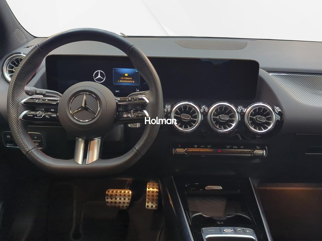 Mercedes-Benz GLA 200 2024