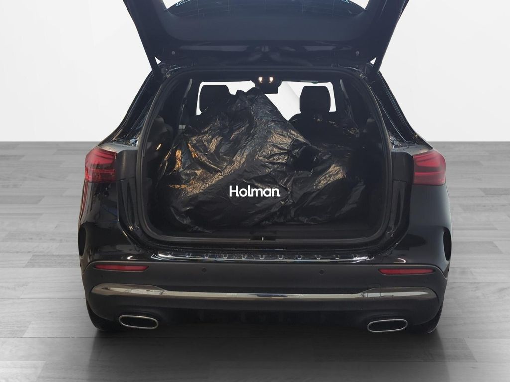 Mercedes-Benz GLA 200 2024