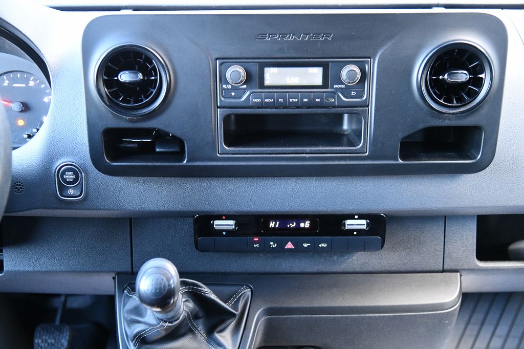 Mercedes-Benz Sprinter 2023