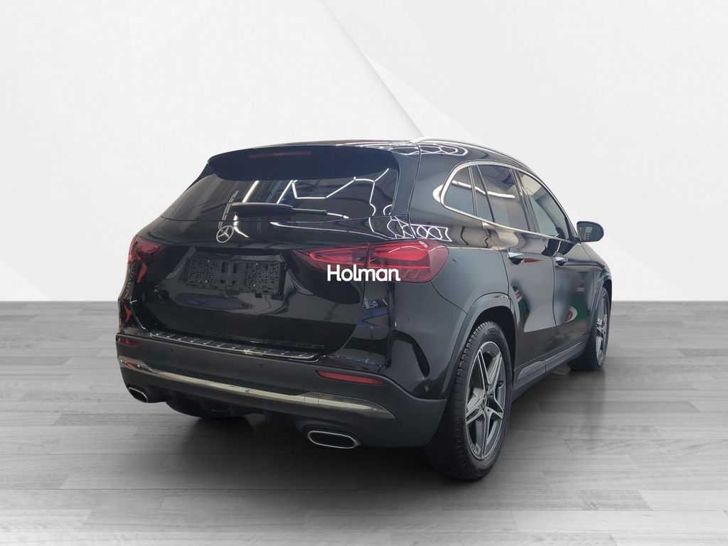 Mercedes-Benz GLA 200 2024