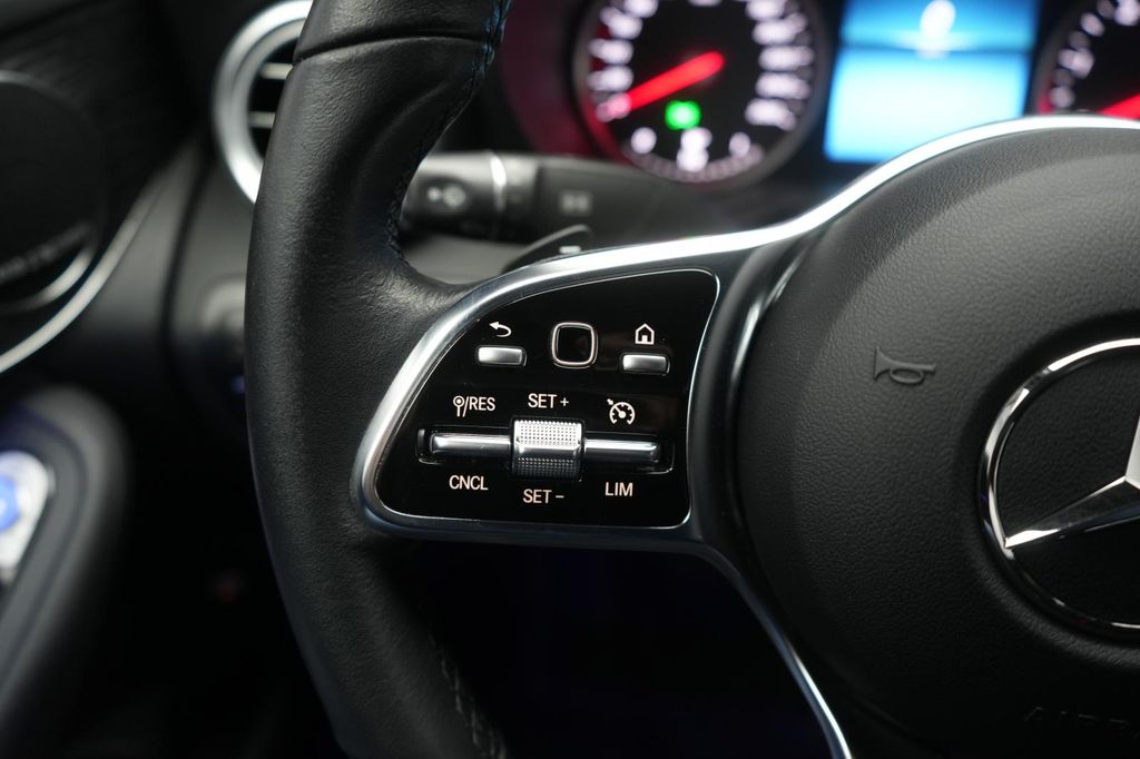 Mercedes-Benz GLC 300 2022