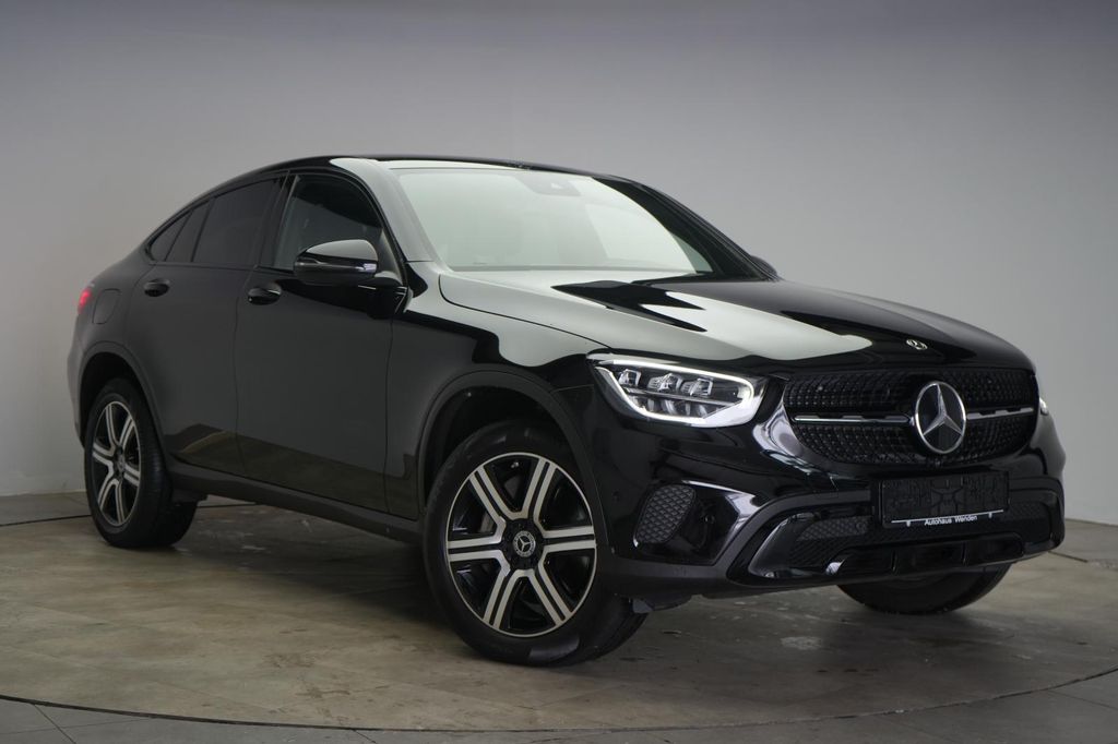 Mercedes-Benz GLC 300 2022