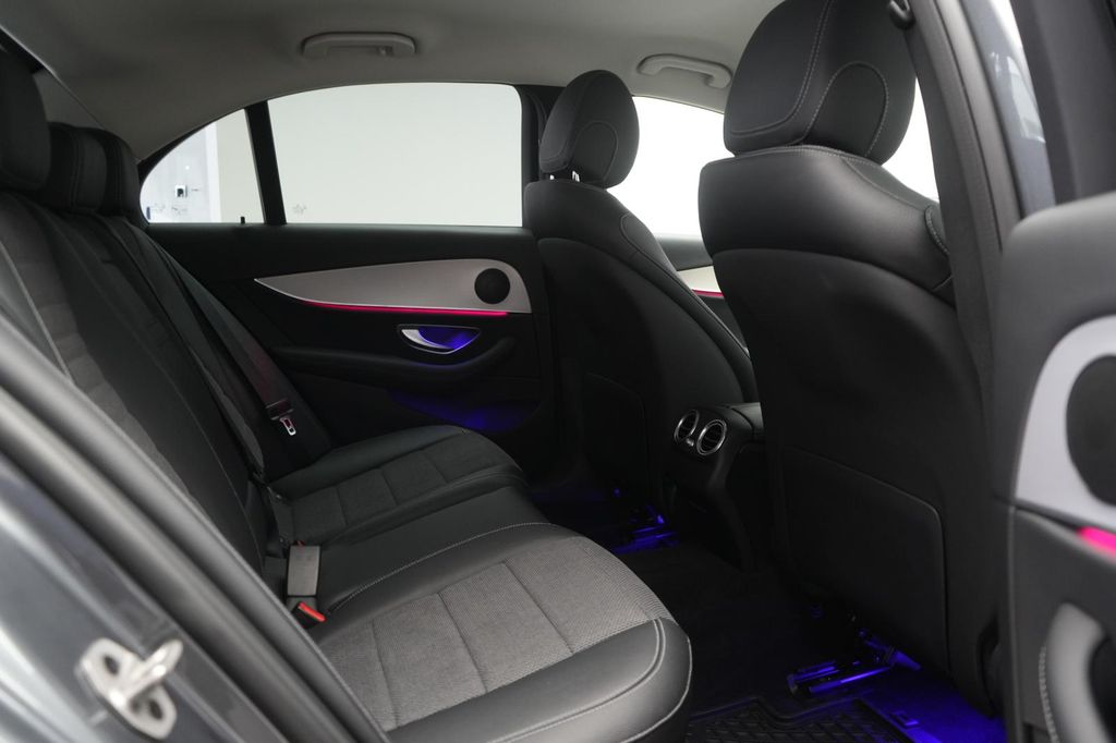 Mercedes-Benz E 300 2021