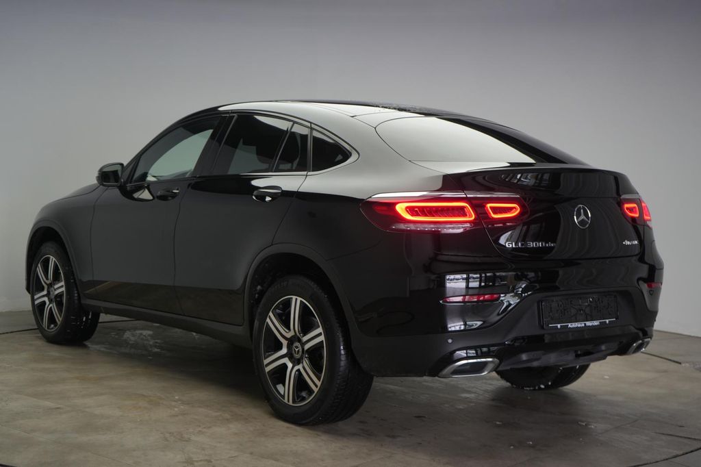 Mercedes-Benz GLC 300 2022