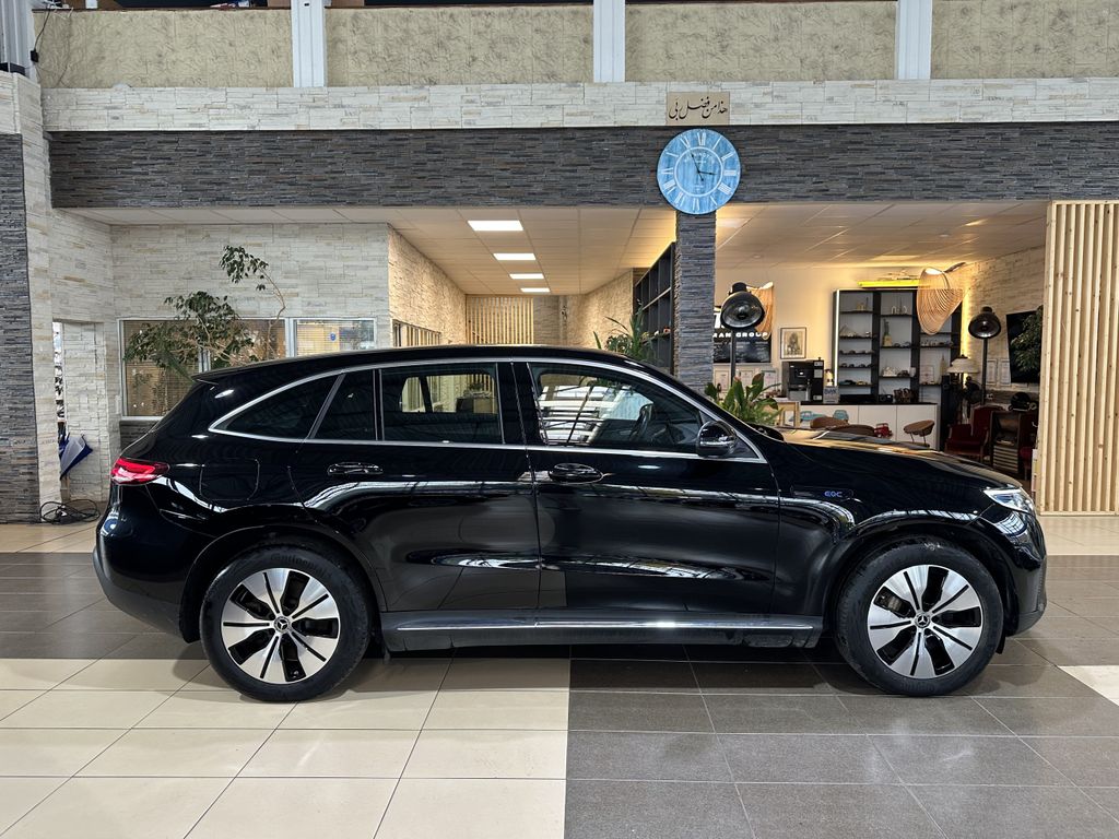 Mercedes-Benz EQC 2022