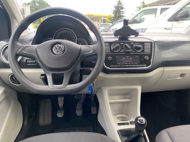 Volkswagen up! 2018