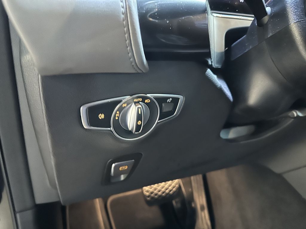 Mercedes-Benz EQC 2022