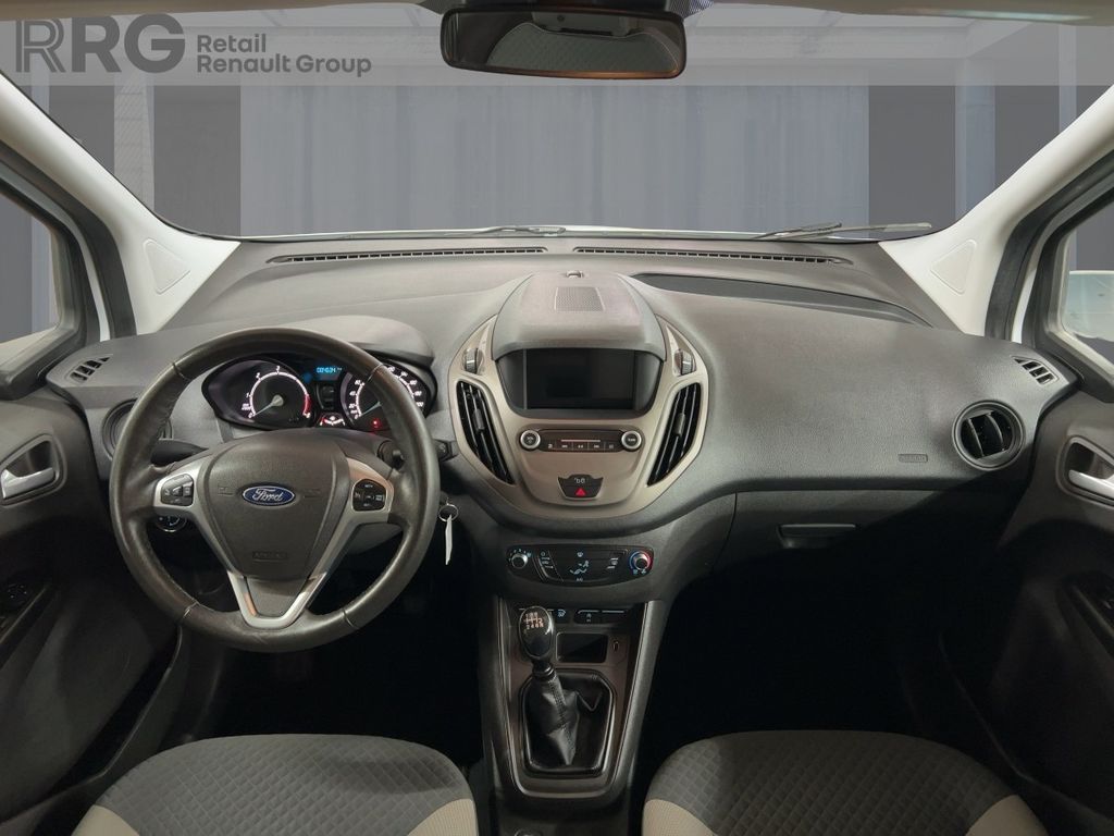 Ford Tourneo Courier 2020