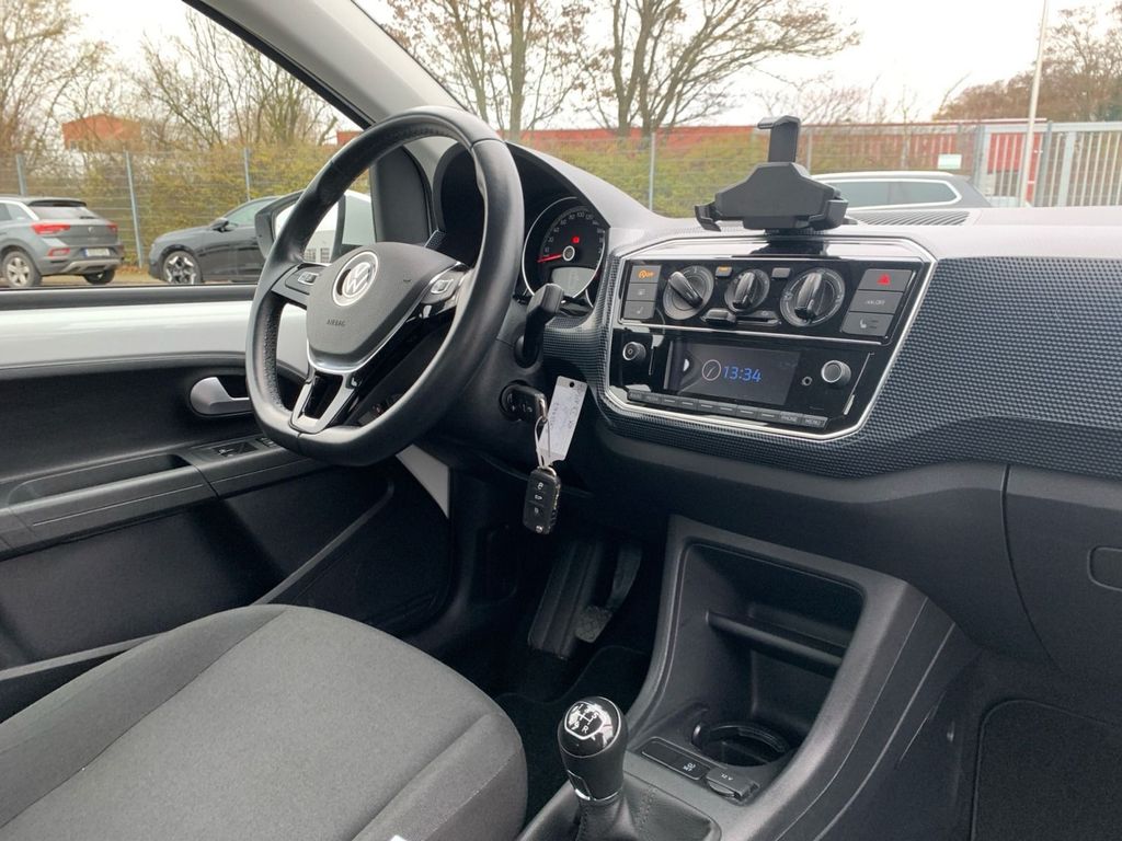 Volkswagen up! 2023