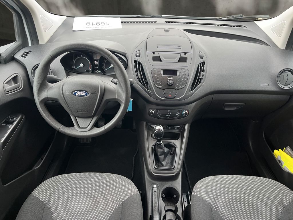 Ford Transit Courier 2020