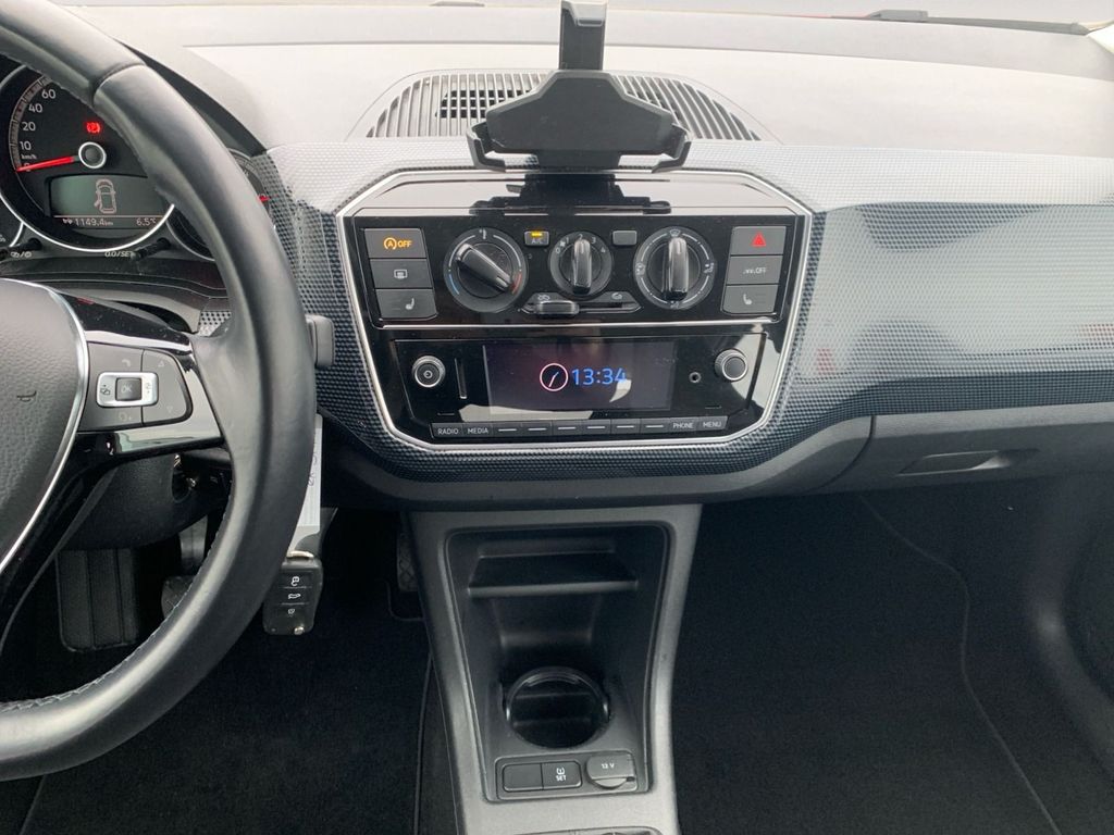 Volkswagen up! 2023