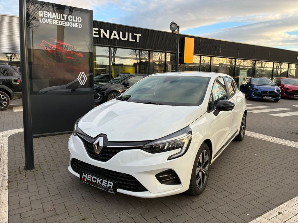 Renault Clio 2023
