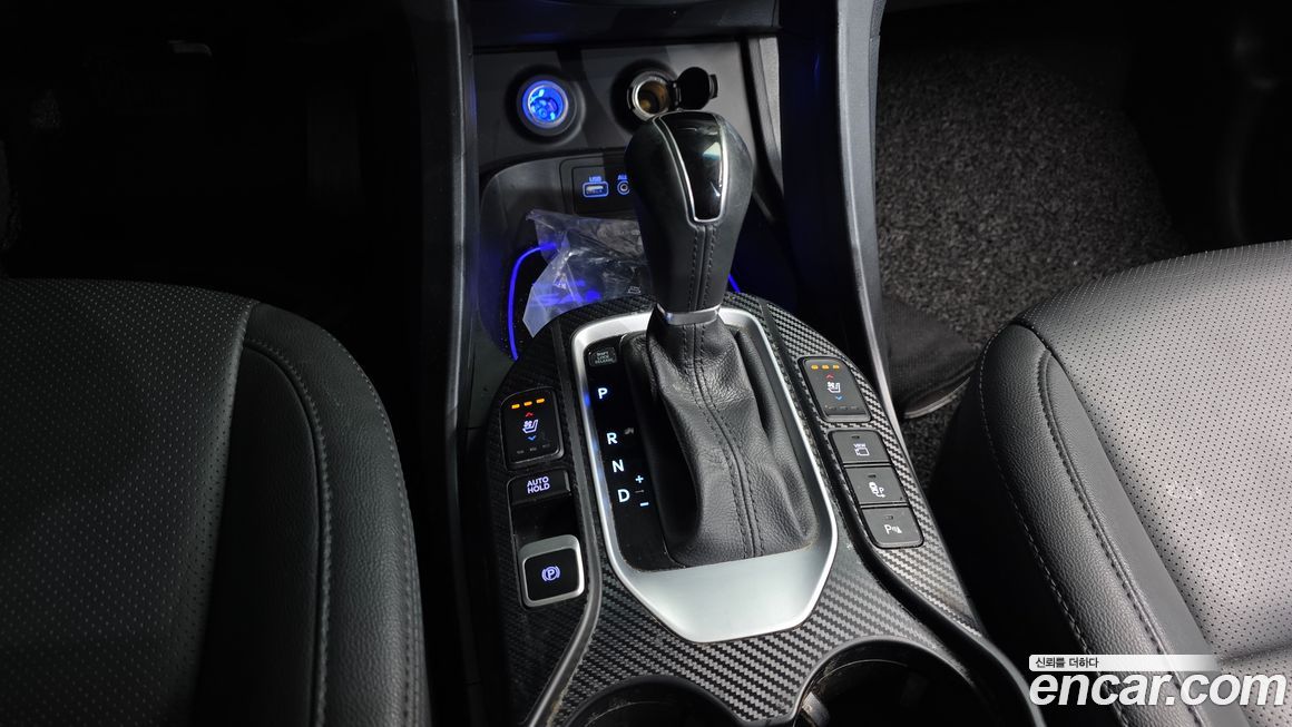 Hyundai Santafe 2016