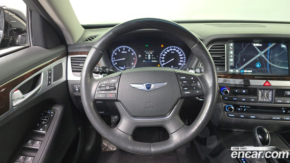 Hyundai Genesis 2015