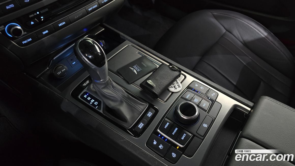 Hyundai Genesis 2015