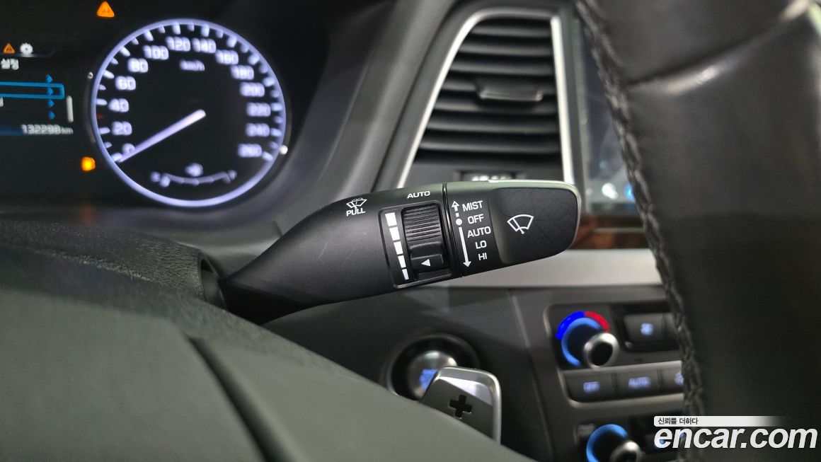 Hyundai Genesis 2015