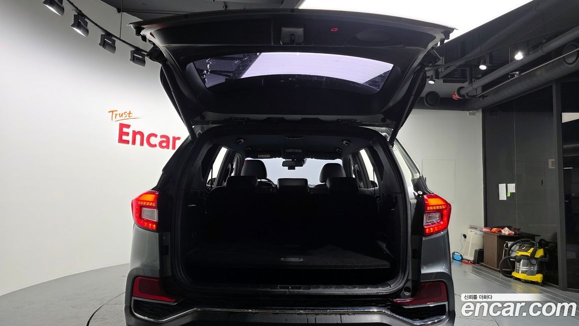 KG_Mobility_Ssangyong Rexton 2018