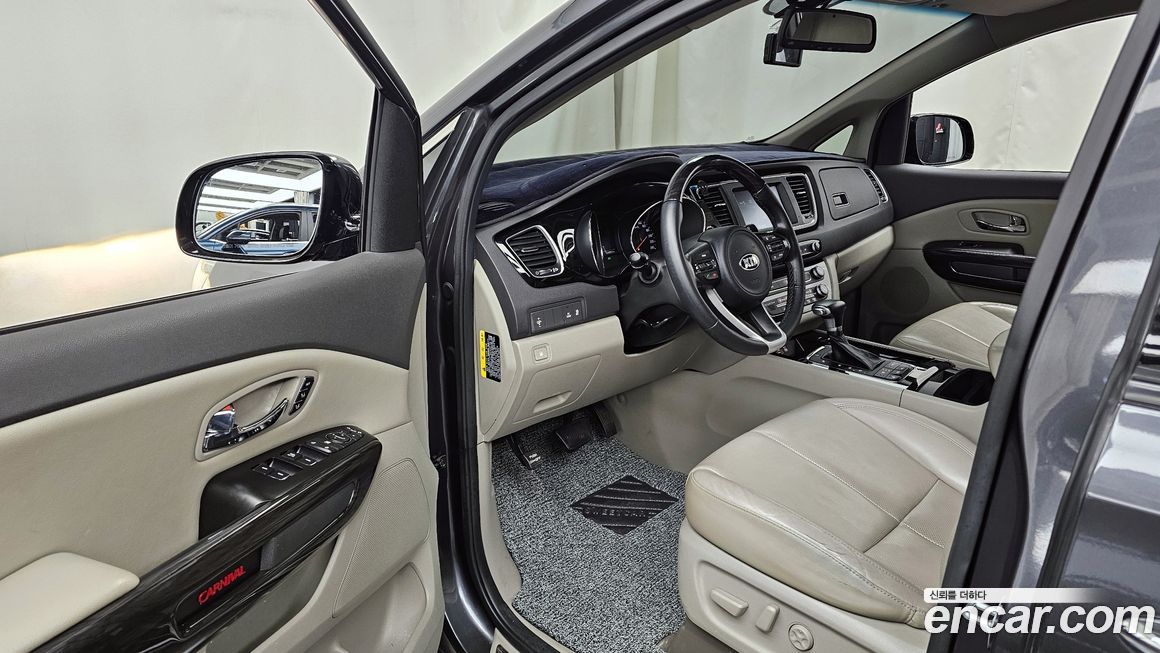 Kia Canival 2017