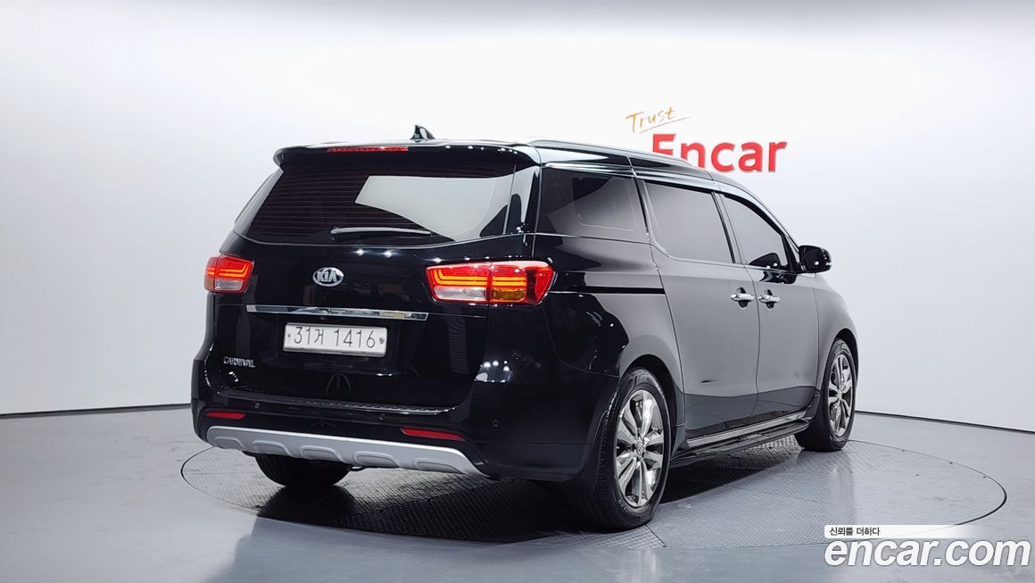 Kia Canival 2018