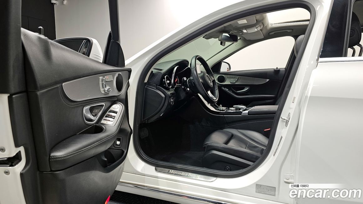 Mercedes-Benz C-Class 2016