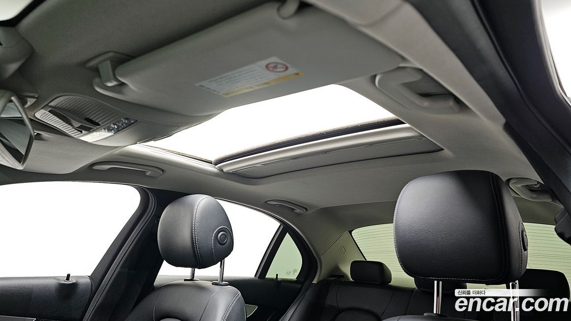 Mercedes-Benz C-Class 2016