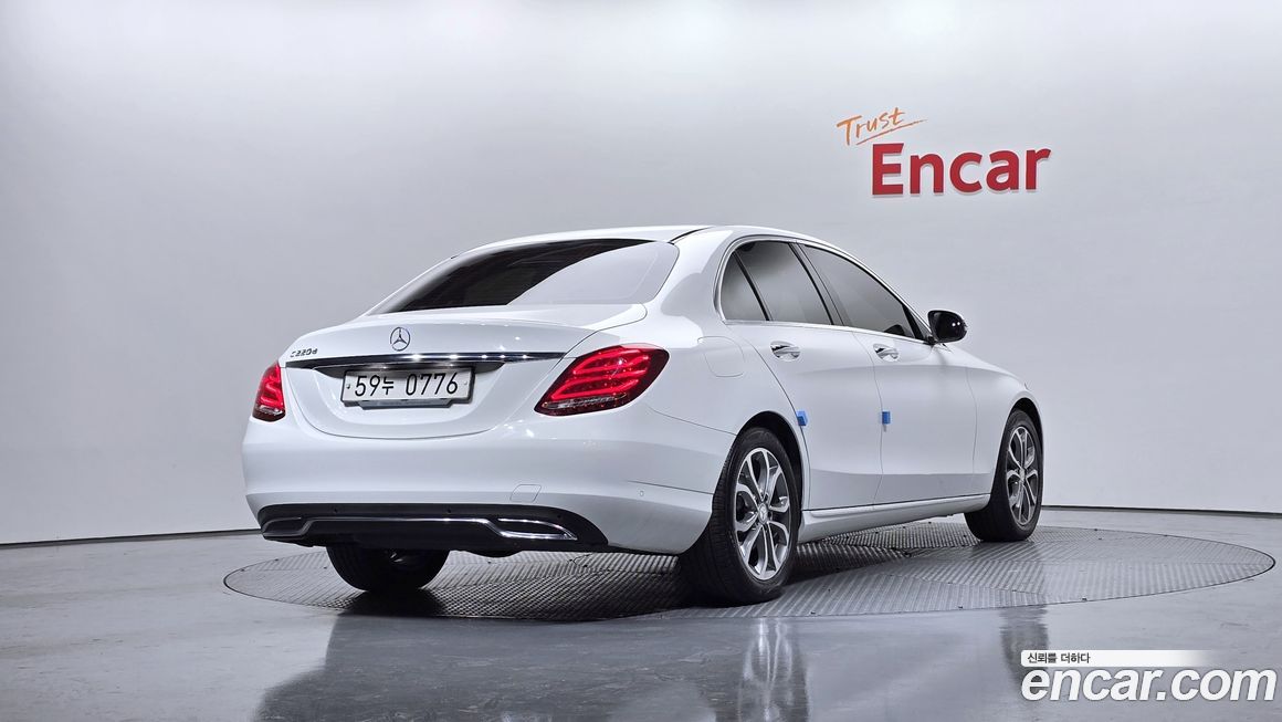 Mercedes-Benz C-Class 2016