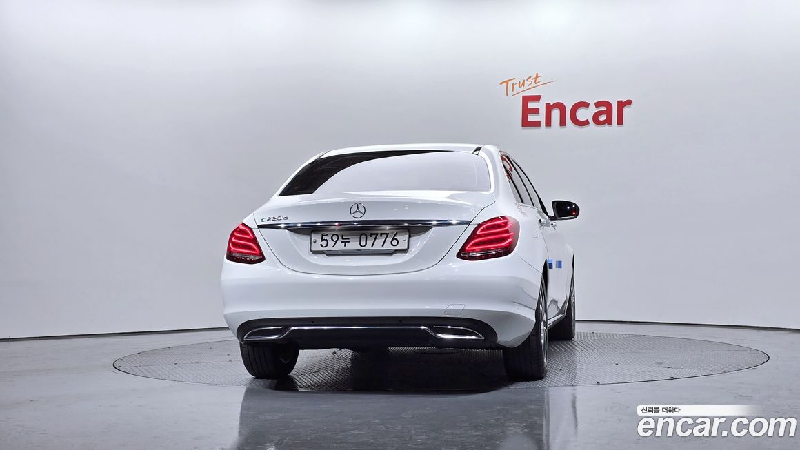 Mercedes-Benz C-Class 2016