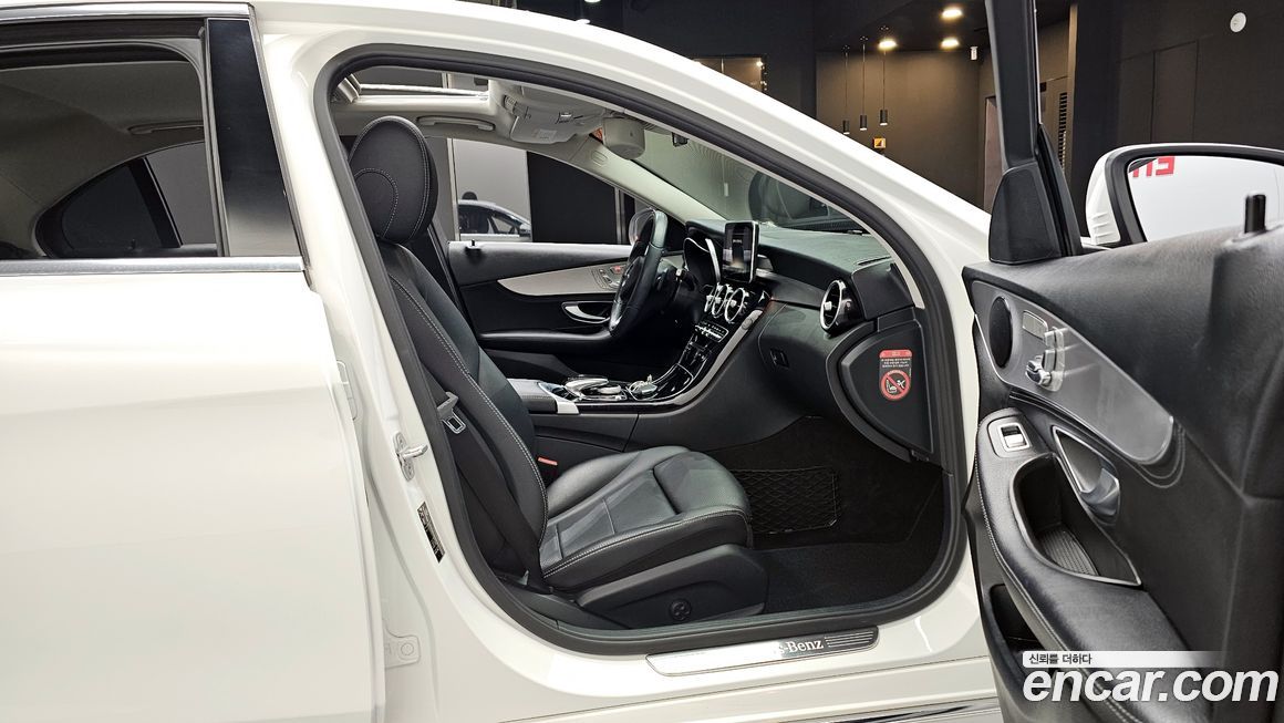 Mercedes-Benz C-Class 2016