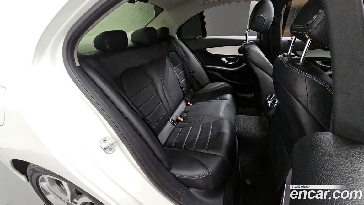 Mercedes-Benz C-Class 2016