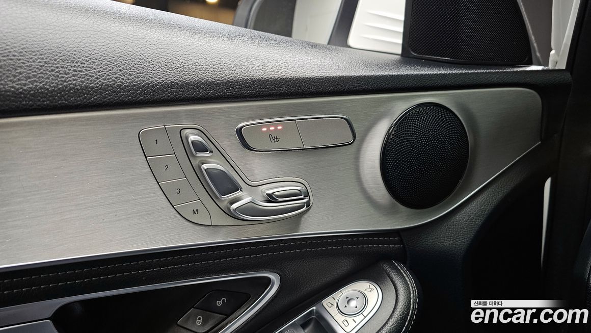 Mercedes-Benz C-Class 2016