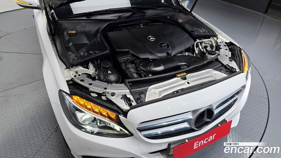 Mercedes-Benz C-Class 2016